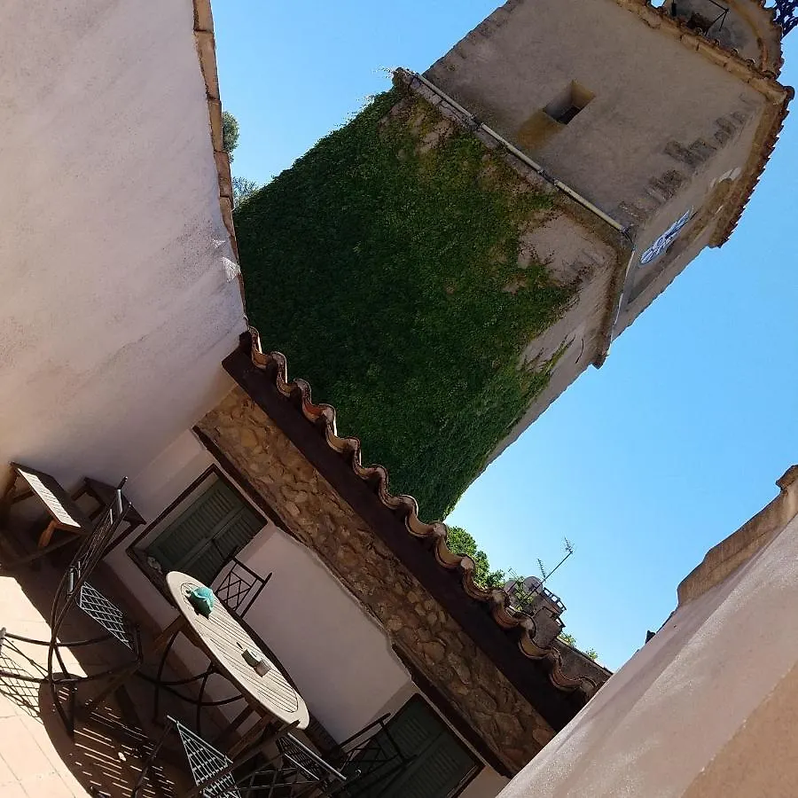 Guest house La Maison Provencale La Roquebrussanne