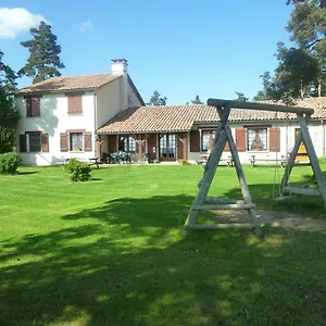  Bed & Breakfast Les Volpilieres France
