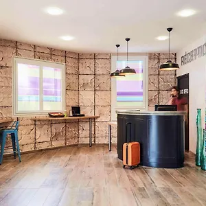 *** Hotel Ibis Styles Rooftop & France